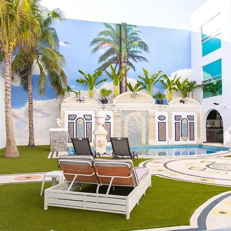 Extravagante Villa Versace